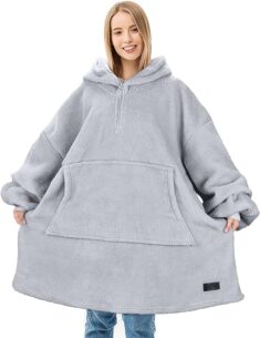 Oversize Kapuzenpulli in Grau für 15,99€