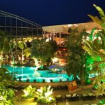 Therme Erding Rabatt: Wellness und Spaß für 2 Personen - ab 89€ pro Person inkl. Premium Hotel und Frühstück 18 Therme Erding bei Nacht